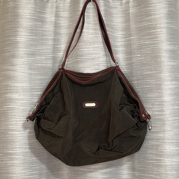 Baggallini Handbags - Baggallini Tote Bag
